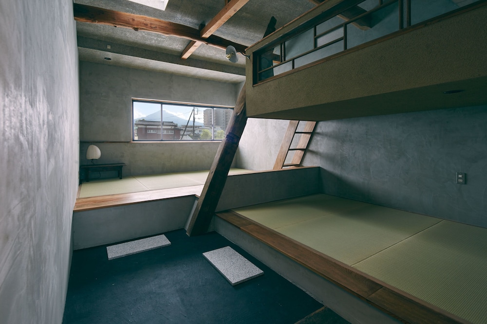 KAGELOW MT FUJI HOSTEL KAWAGUCHIKO 甲府
