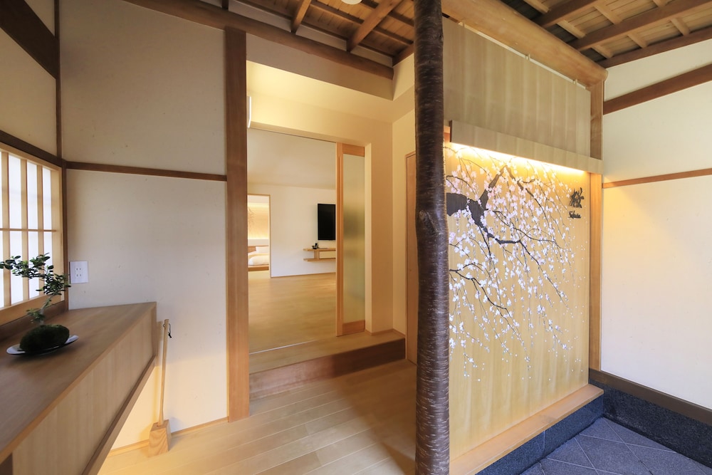河口湖 温泉寺 夢殿 甲府