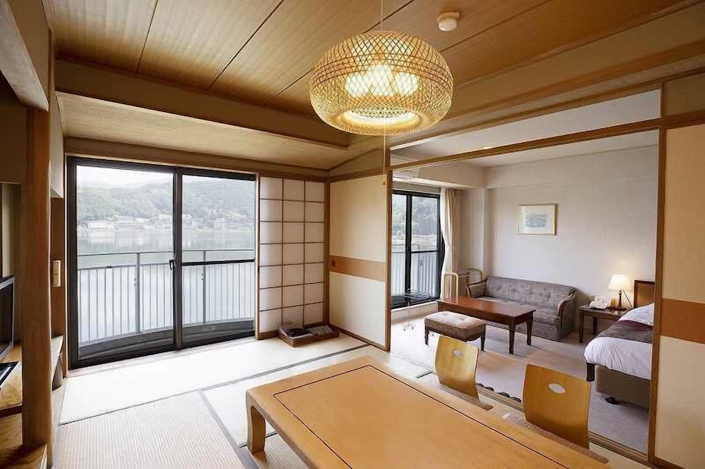 富士レークホテル 甲府