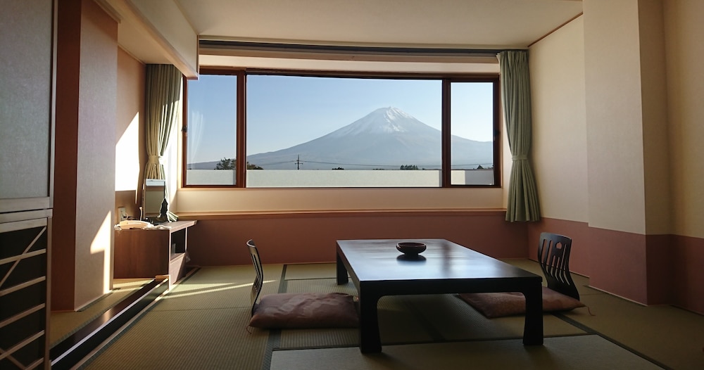レイクランドホテル みづのさと 甲府