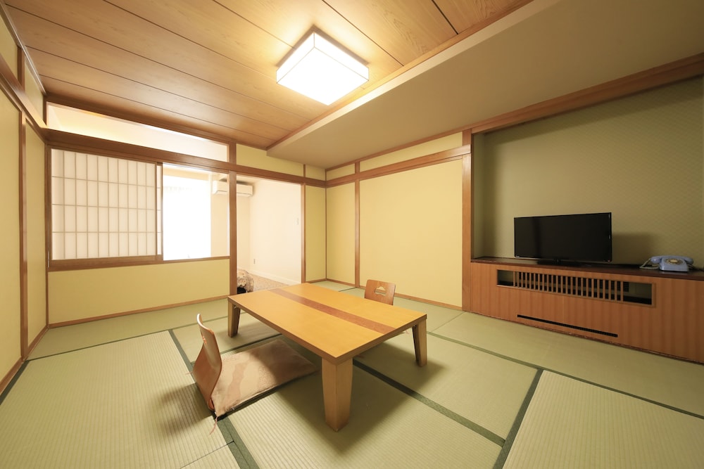 レイクランドホテル みづのさと 甲府
