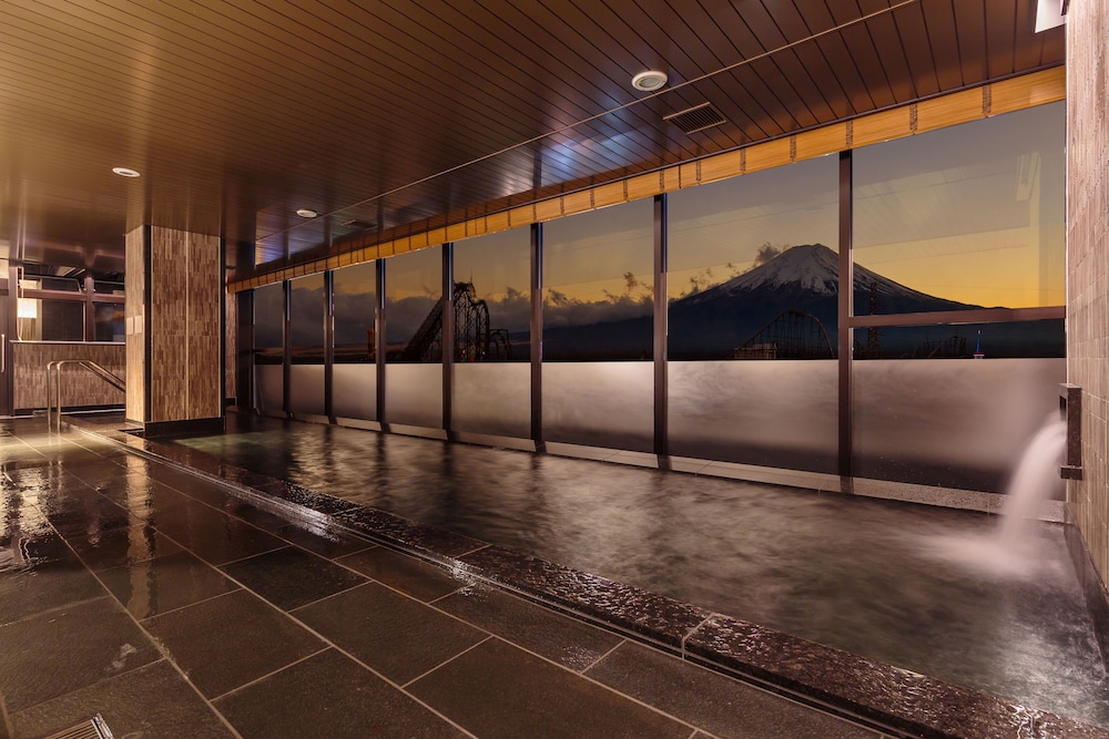 ホテルマイステイズ富士山　展望温泉 甲府