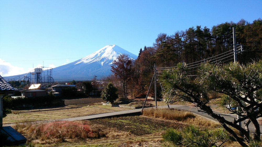 停車場GUESTHOUSE&CAFE 甲府