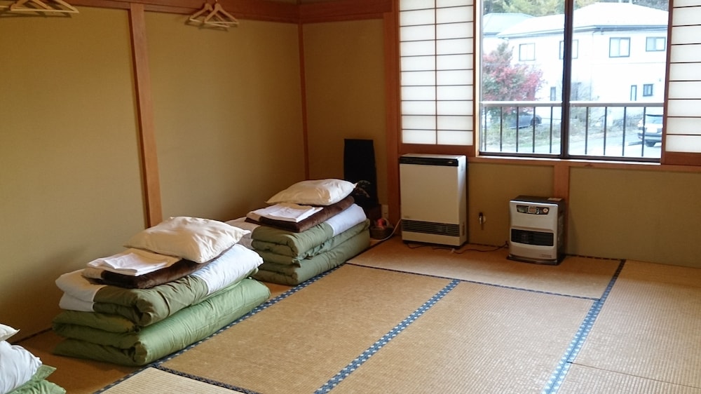 停車場GUESTHOUSE&CAFE 甲府