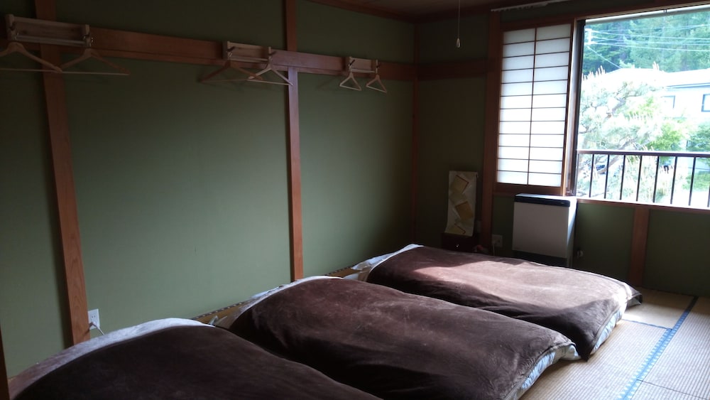 停車場GUESTHOUSE&CAFE 甲府