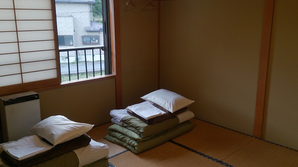 停車場GUESTHOUSE&CAFE 甲府