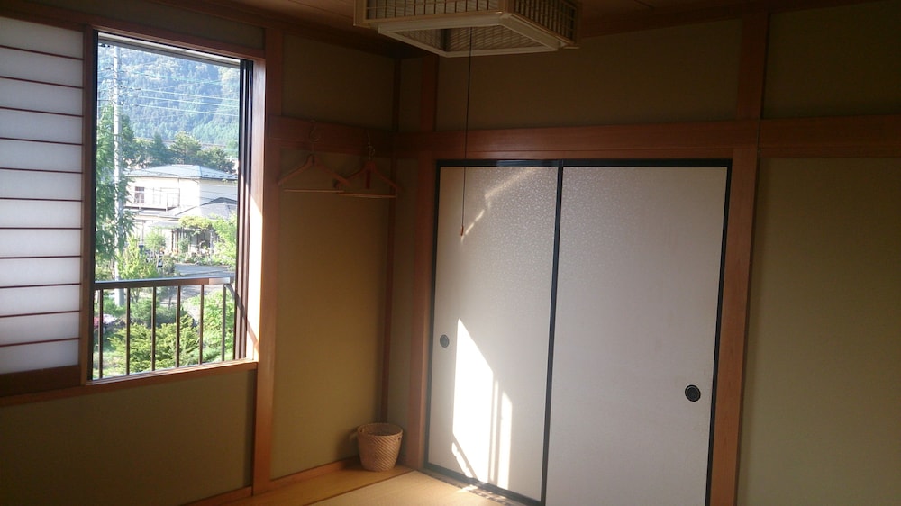 停車場GUESTHOUSE&CAFE 甲府