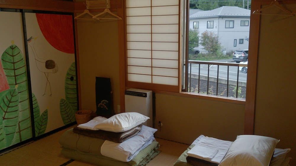 停車場GUESTHOUSE&CAFE 甲府