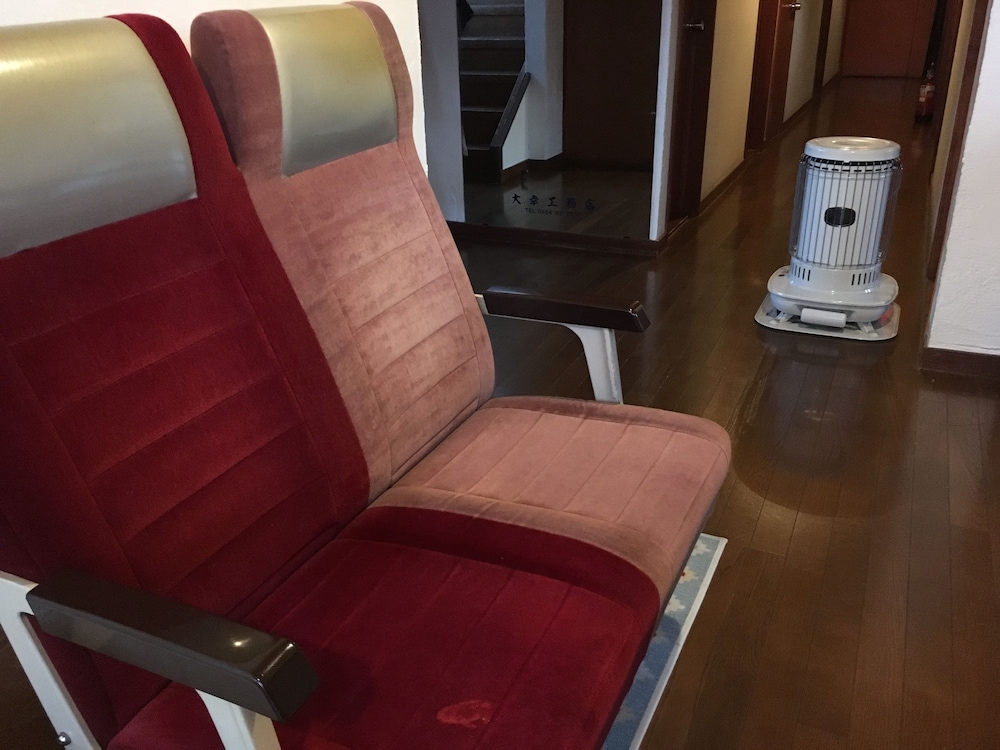停車場GUESTHOUSE&CAFE 甲府