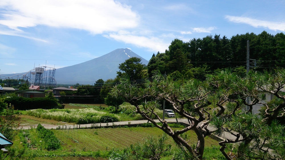 停車場GUESTHOUSE&CAFE 甲府