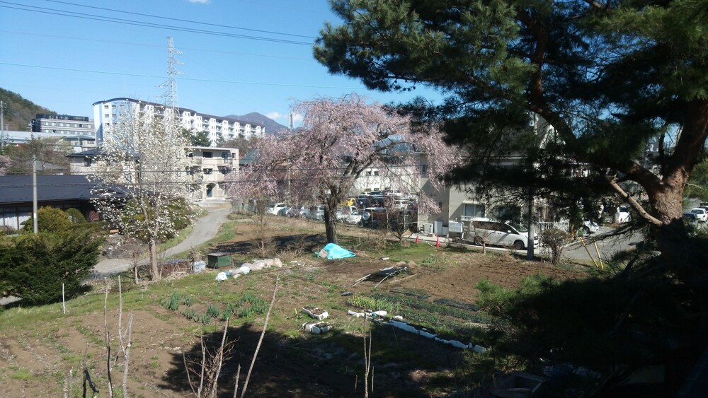 停車場GUESTHOUSE&CAFE 甲府