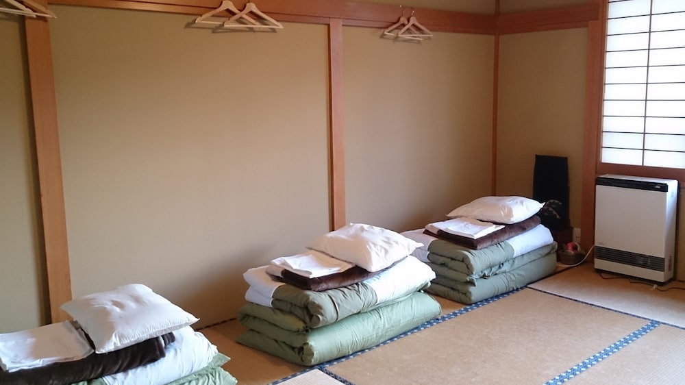 停車場GUESTHOUSE&CAFE 甲府