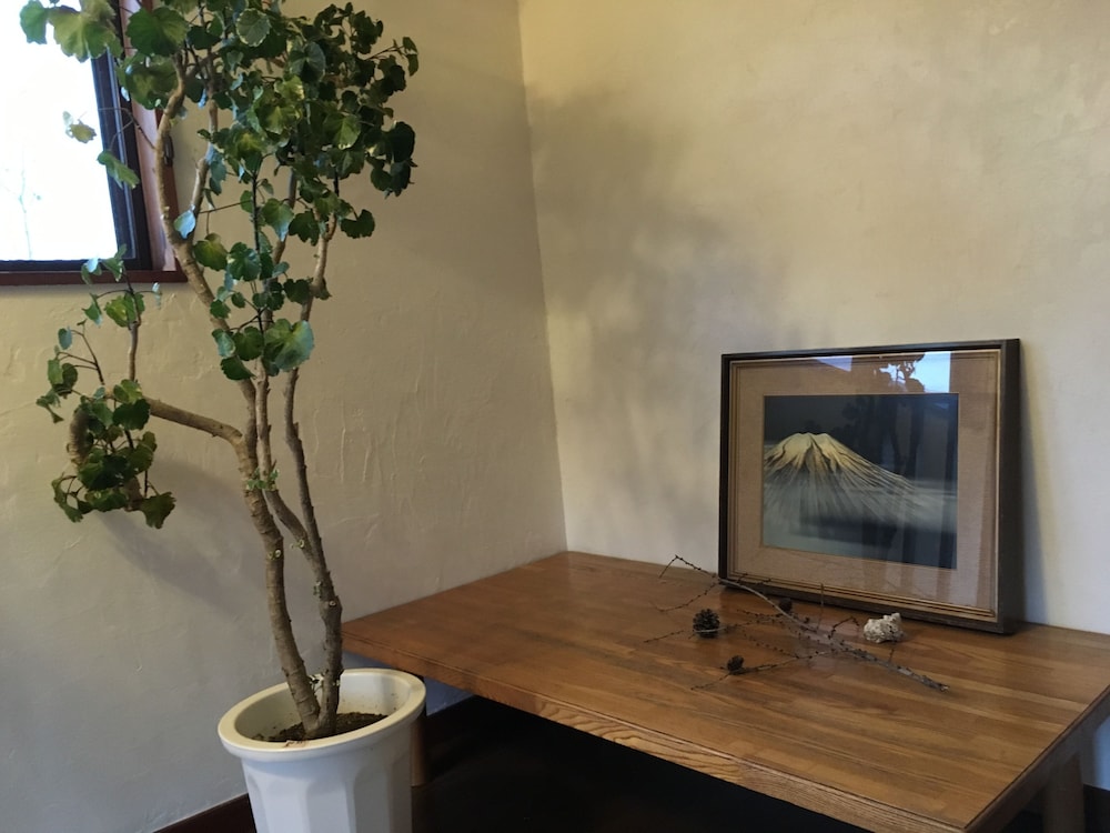 停車場GUESTHOUSE&CAFE 甲府