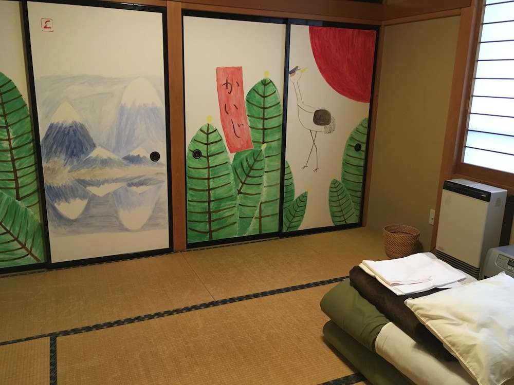 停車場GUESTHOUSE&CAFE 甲府