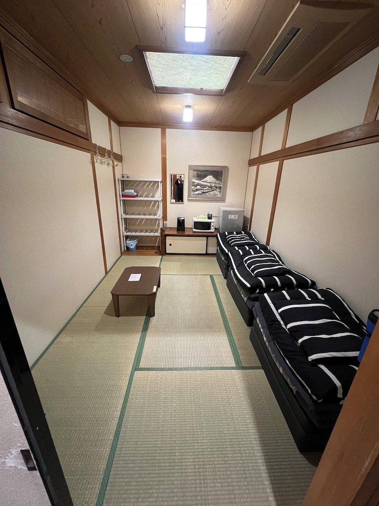 マウント富士ホステルマイケルズ 甲府
