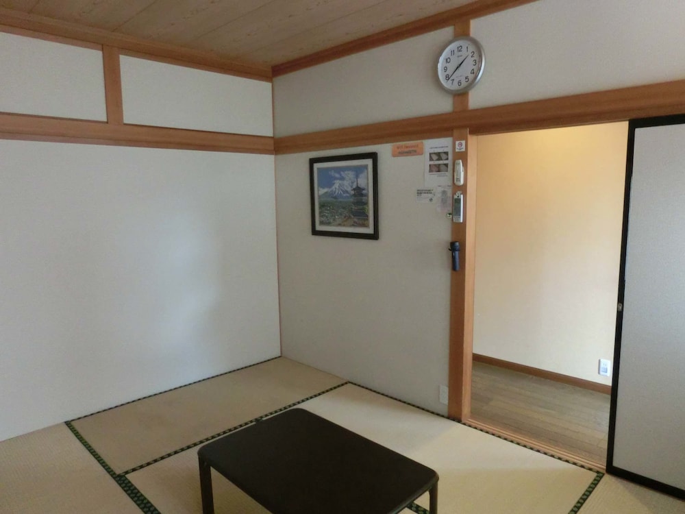 マウント富士ホステルマイケルズ 甲府