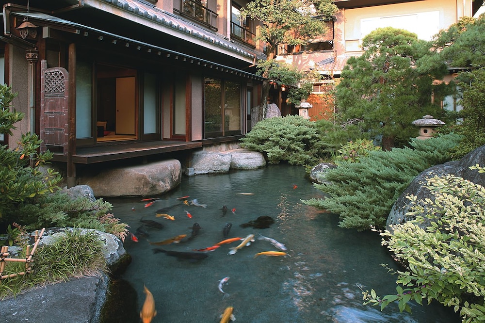 銘石の宿 かげつ 甲府