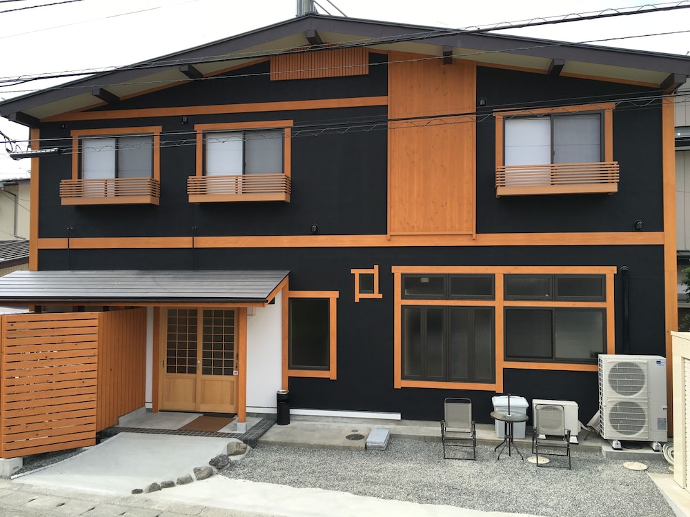 GUESTHOUSE OC 甲府