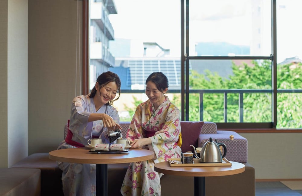 糸柳こやど ゆわ 甲府