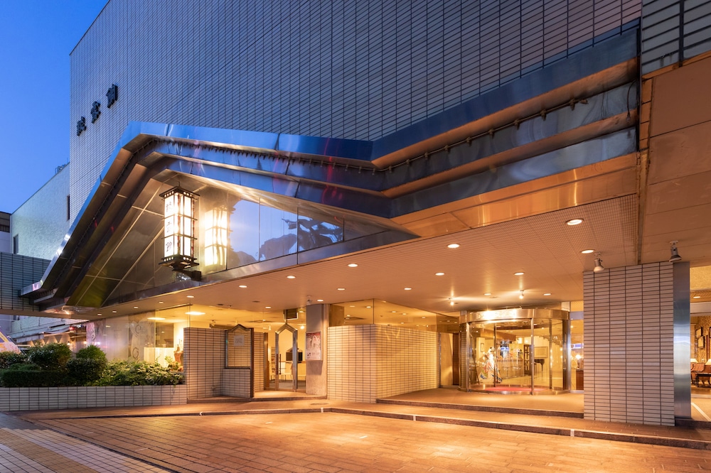 ホテル 談露館 甲府