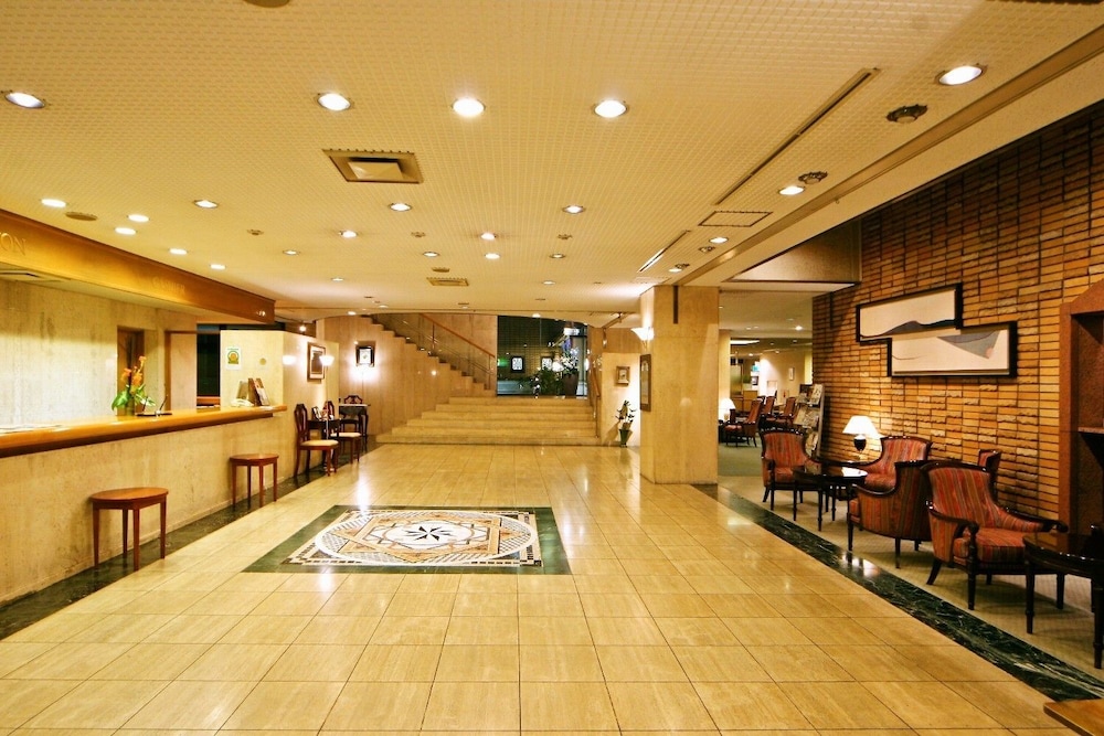 ホテル 談露館 甲府