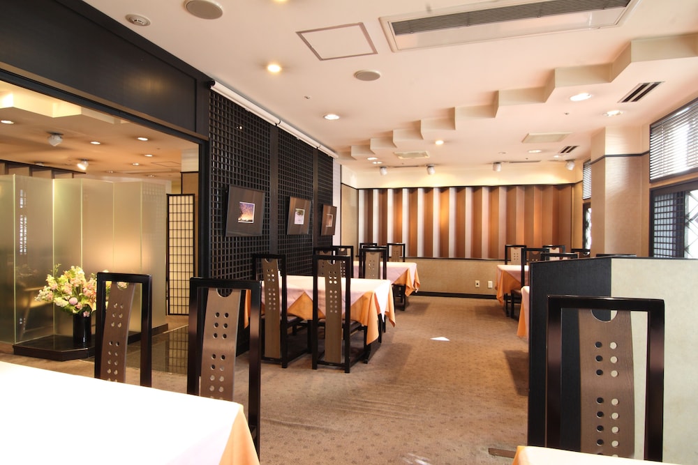 ホテル 談露館 甲府