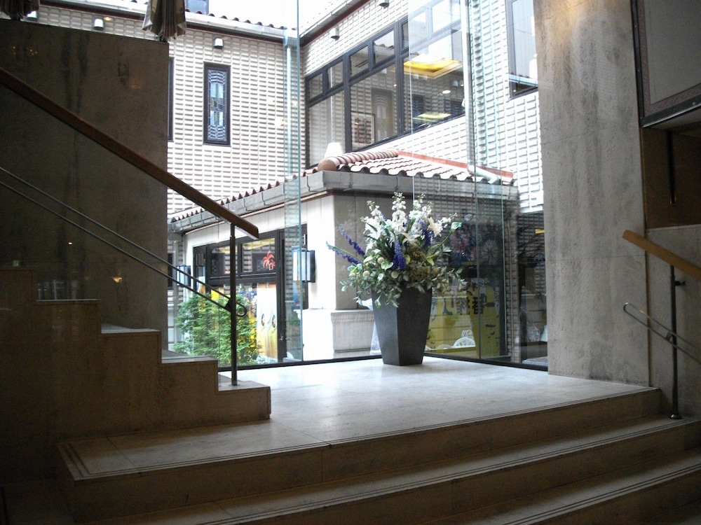 ホテル 談露館 甲府