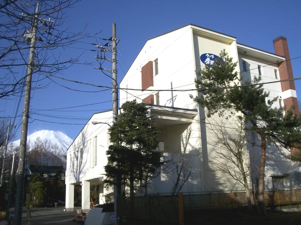 ヴィラ 季節風 甲府