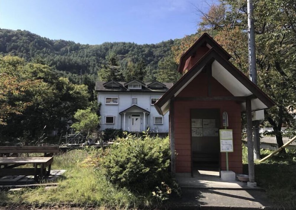 ペンション 蘭峰 甲府