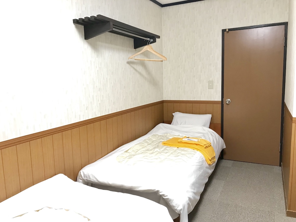 ペンション 蘭峰 甲府