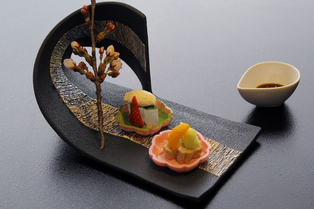 湖のホテル 甲府