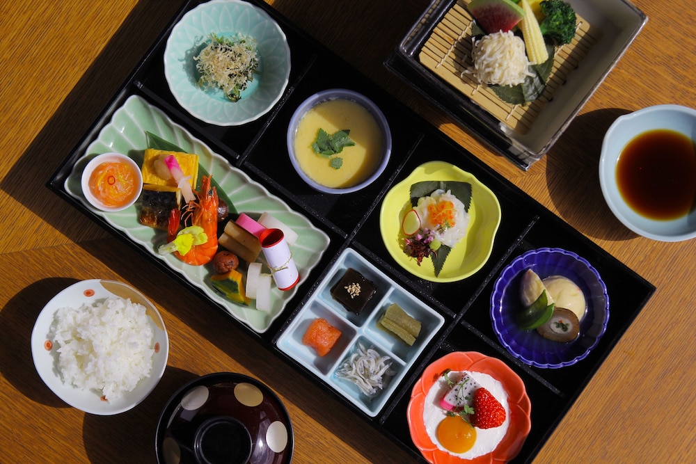 湖のホテル 甲府