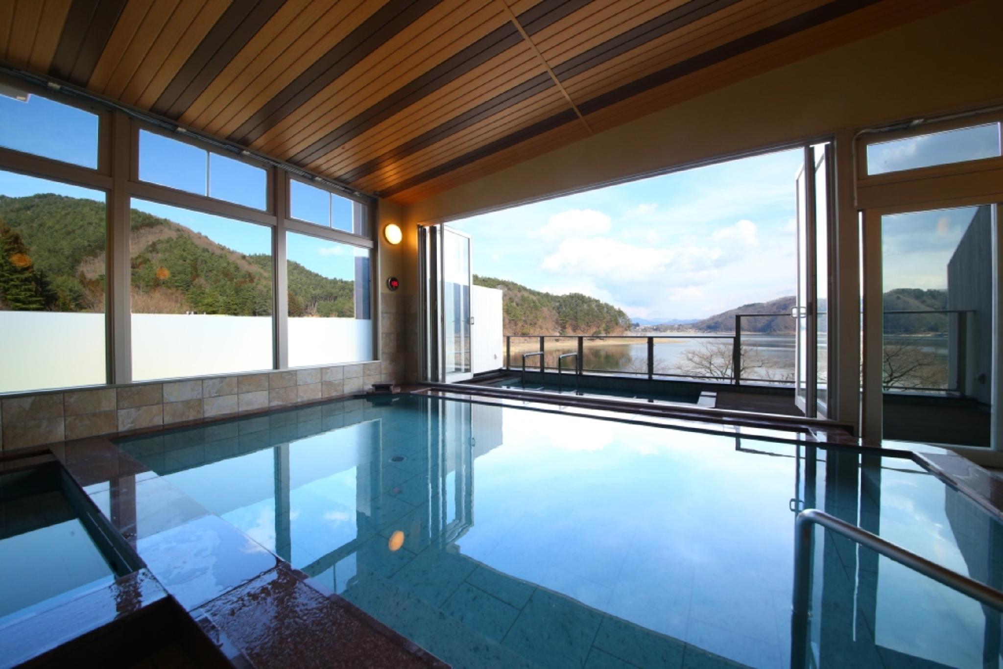 足和田ホテル 甲府