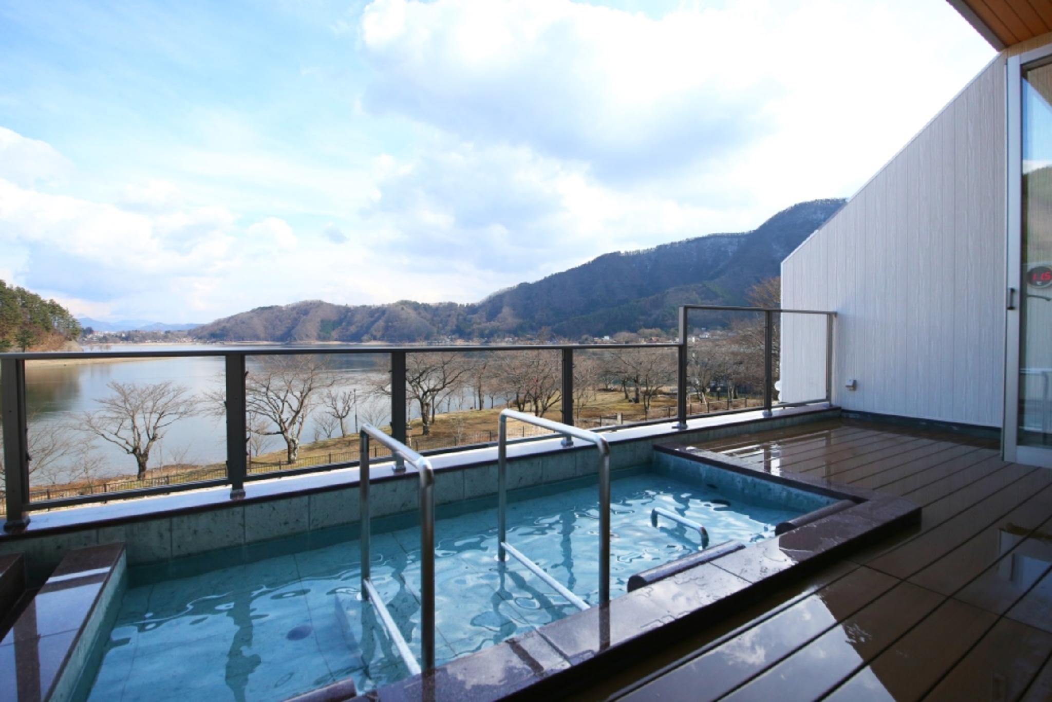 足和田ホテル 甲府