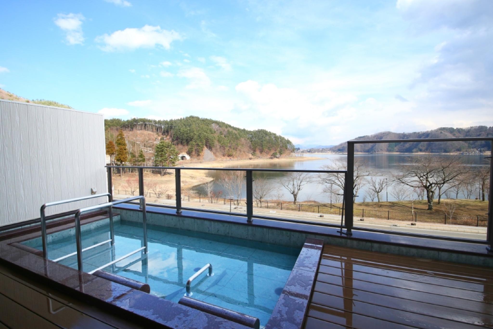 足和田ホテル 甲府