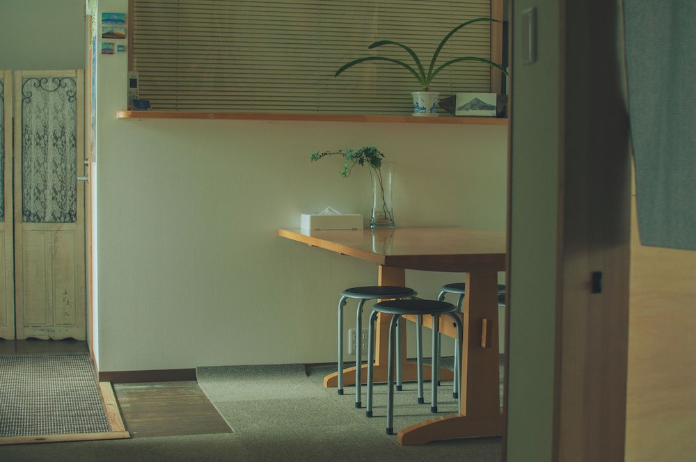 ホステル マウントフジ福屋 甲府