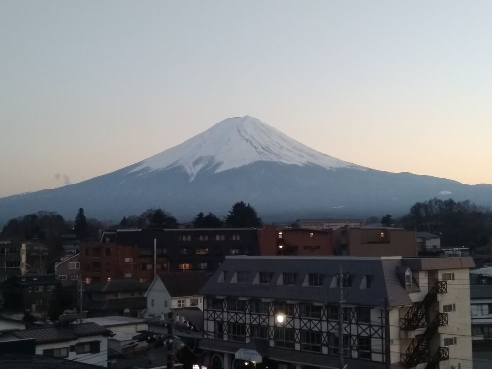 四季の宿 富士山 甲府