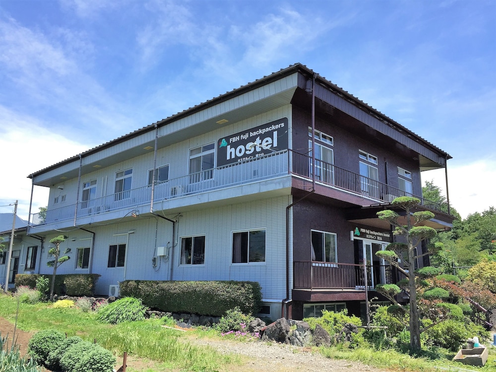 FBC FUJI バックパッカーズホステル 甲府