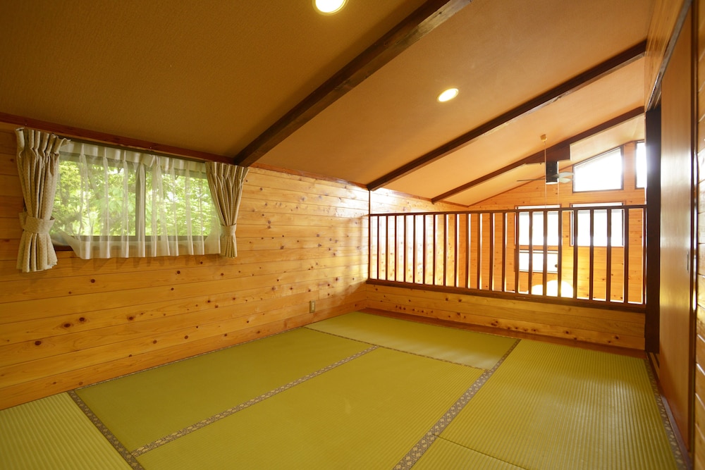 河口湖カントリーコテージ BAN 甲府