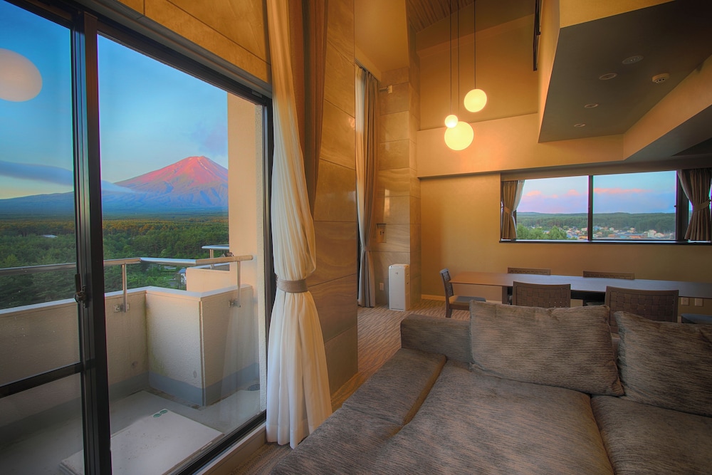ホテルレジーナ河口湖 甲府
