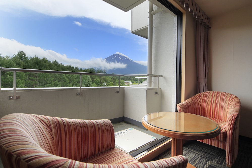 ホテルレジーナ河口湖 甲府