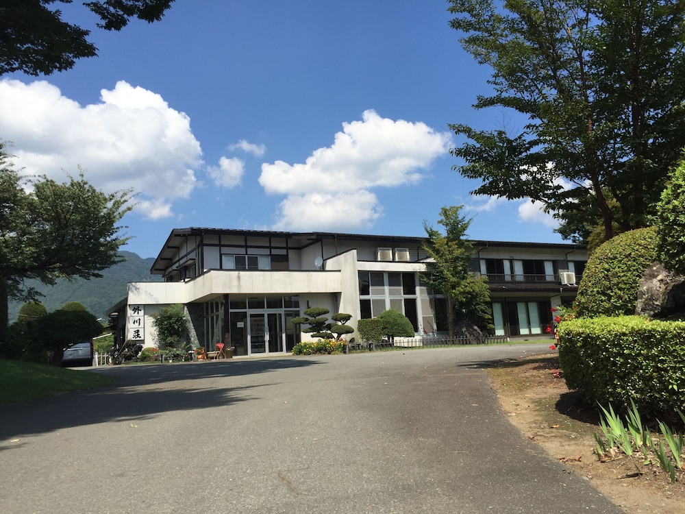 外川荘 甲府