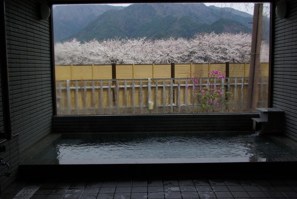 外川荘 甲府