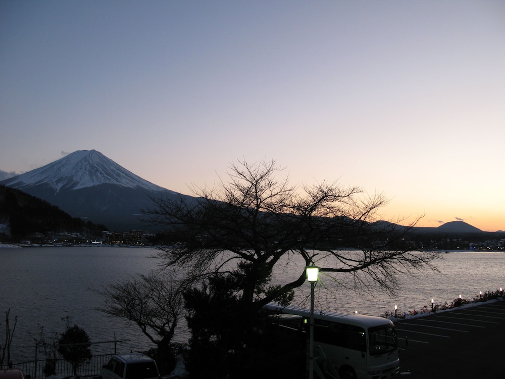 民宿　峰月 甲府
