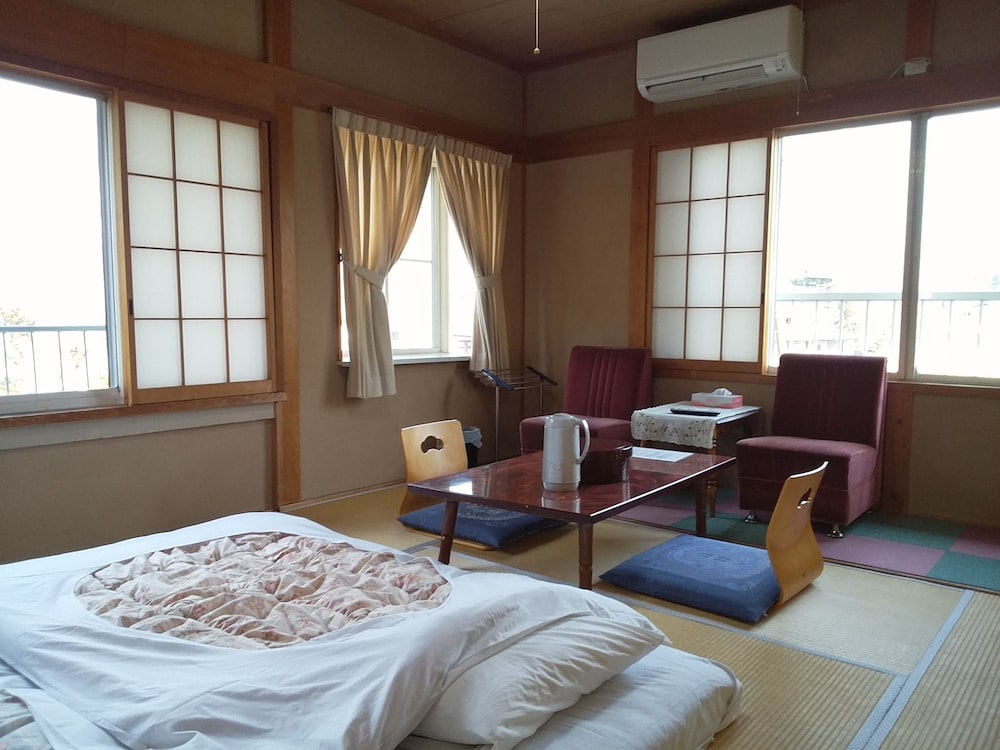 西宮荘 甲府
