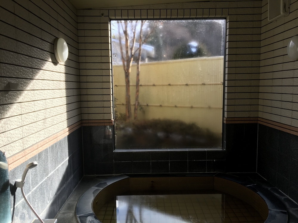 西宮荘 甲府