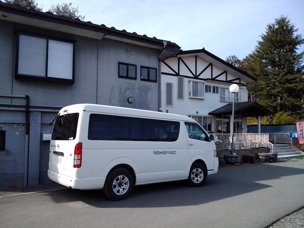 西宮荘 甲府