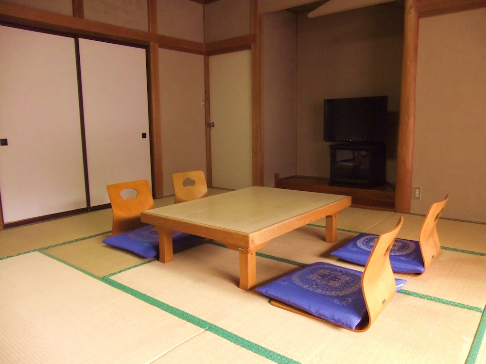 西宮荘 甲府