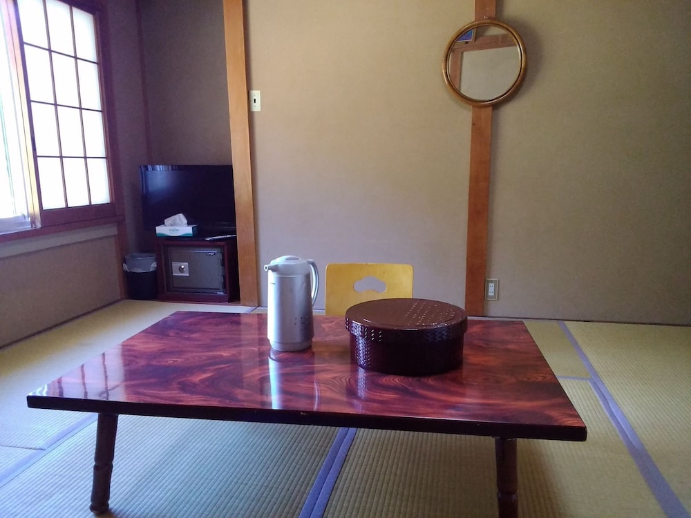 西宮荘 甲府