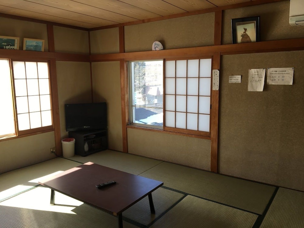 温泉民宿 丸弥荘 甲府